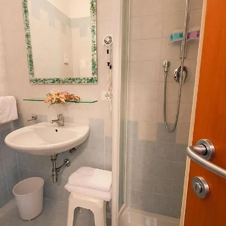 Hotel Jet 3*